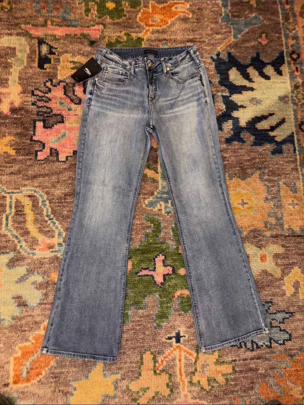 Silver Jeans Women's Light Blue Flare Jeans - Picture 3 of 3